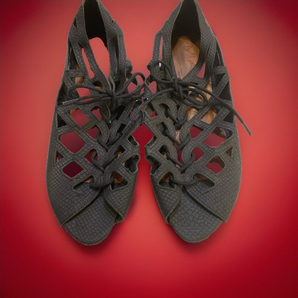 Mia Sandals Leather Cut‎ Out Flat Black Women's Size 12M Tie Closure New